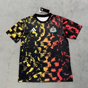 25-26 Newcastle United Training Top (Red/Yellow) S-4XL