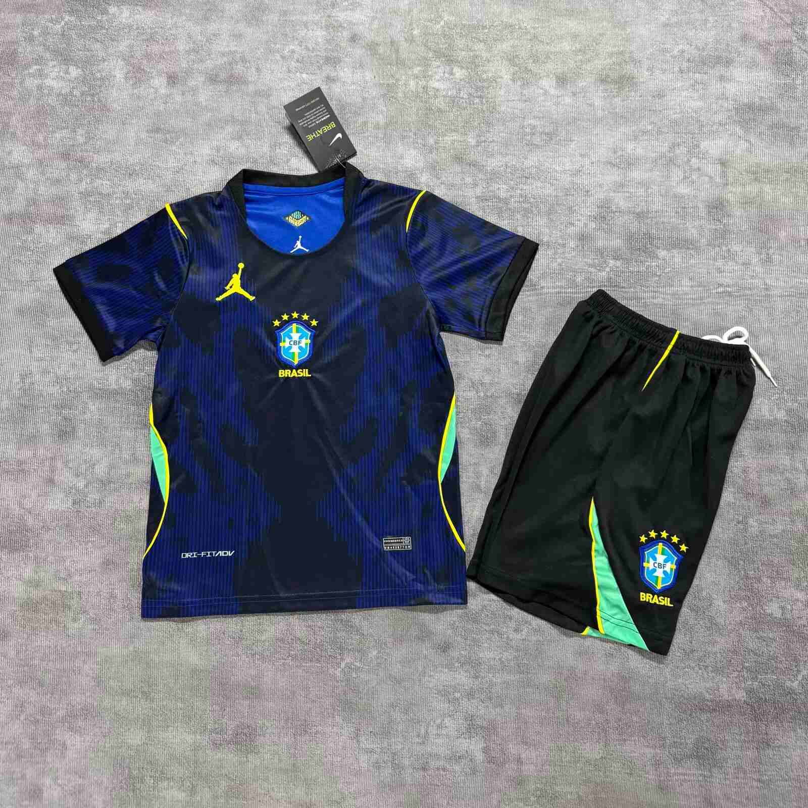2026 Brazil away children's clothing